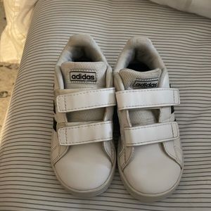 White Toddler Adidas Sneakers Size 8K